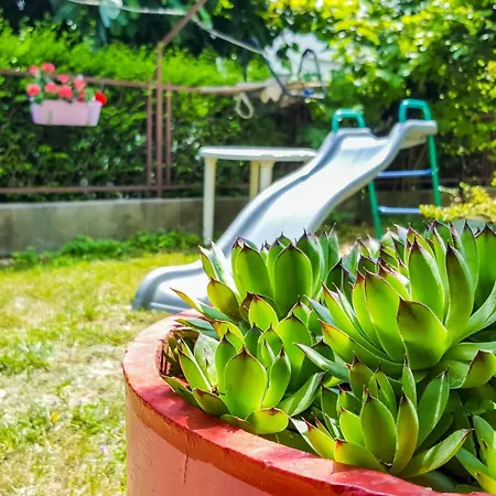 Apartamento With A Parking Space Kastel Stafilic, - 14714 Kaštela