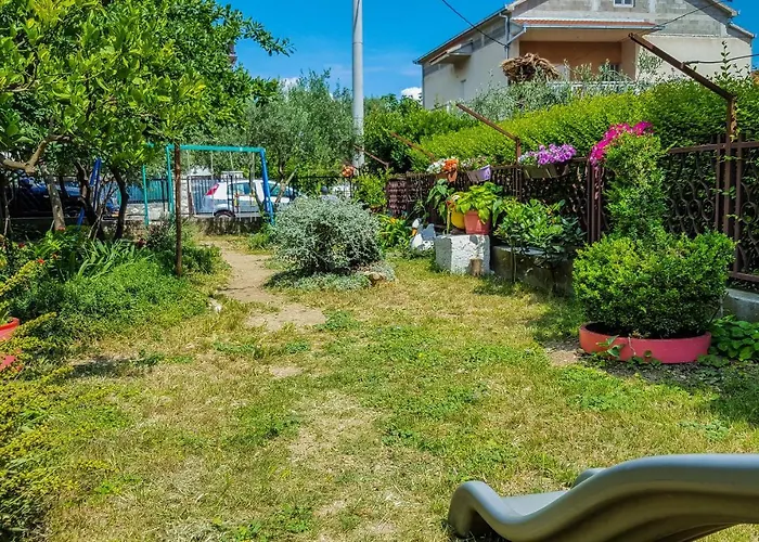 With A Parking Space Kastel Stafilic, - 14714 Apartamento