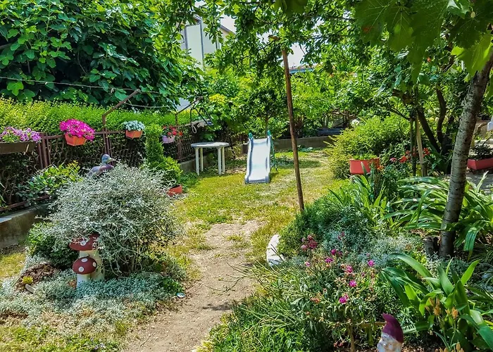 With A Parking Space Kastel Stafilic, - 14714 Apartamento